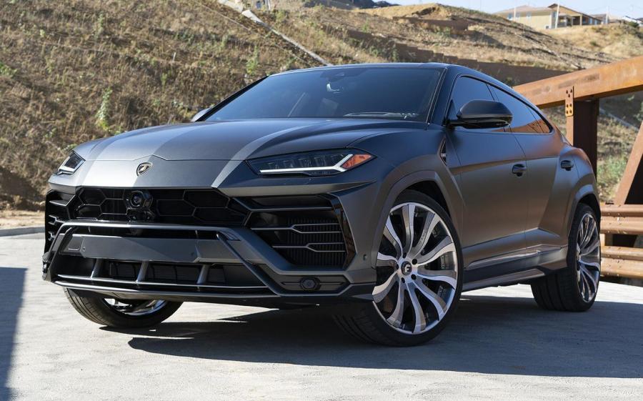Lamborghini Urus Matte Black on Forgiato Wheels (Inferno-ECX) '2018